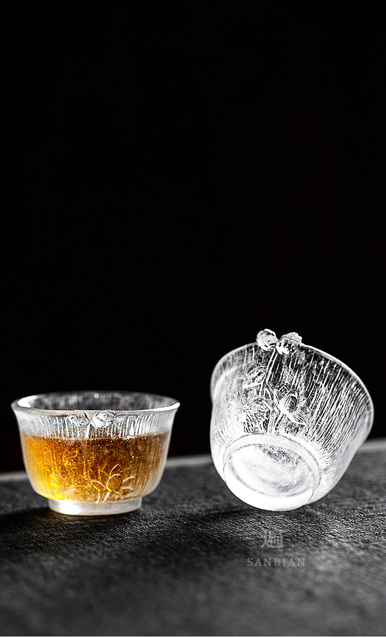 Glass Lotus Cup_05.jpg