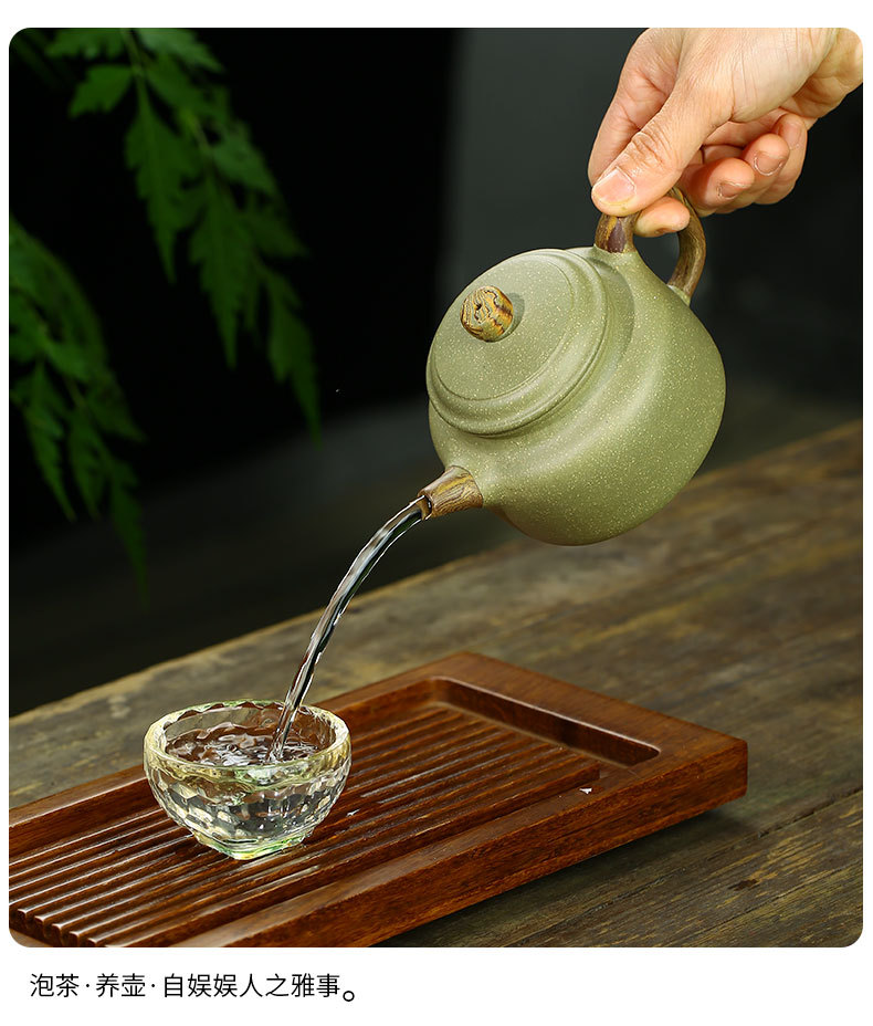 Dezhong Teapot Details_14.jpg