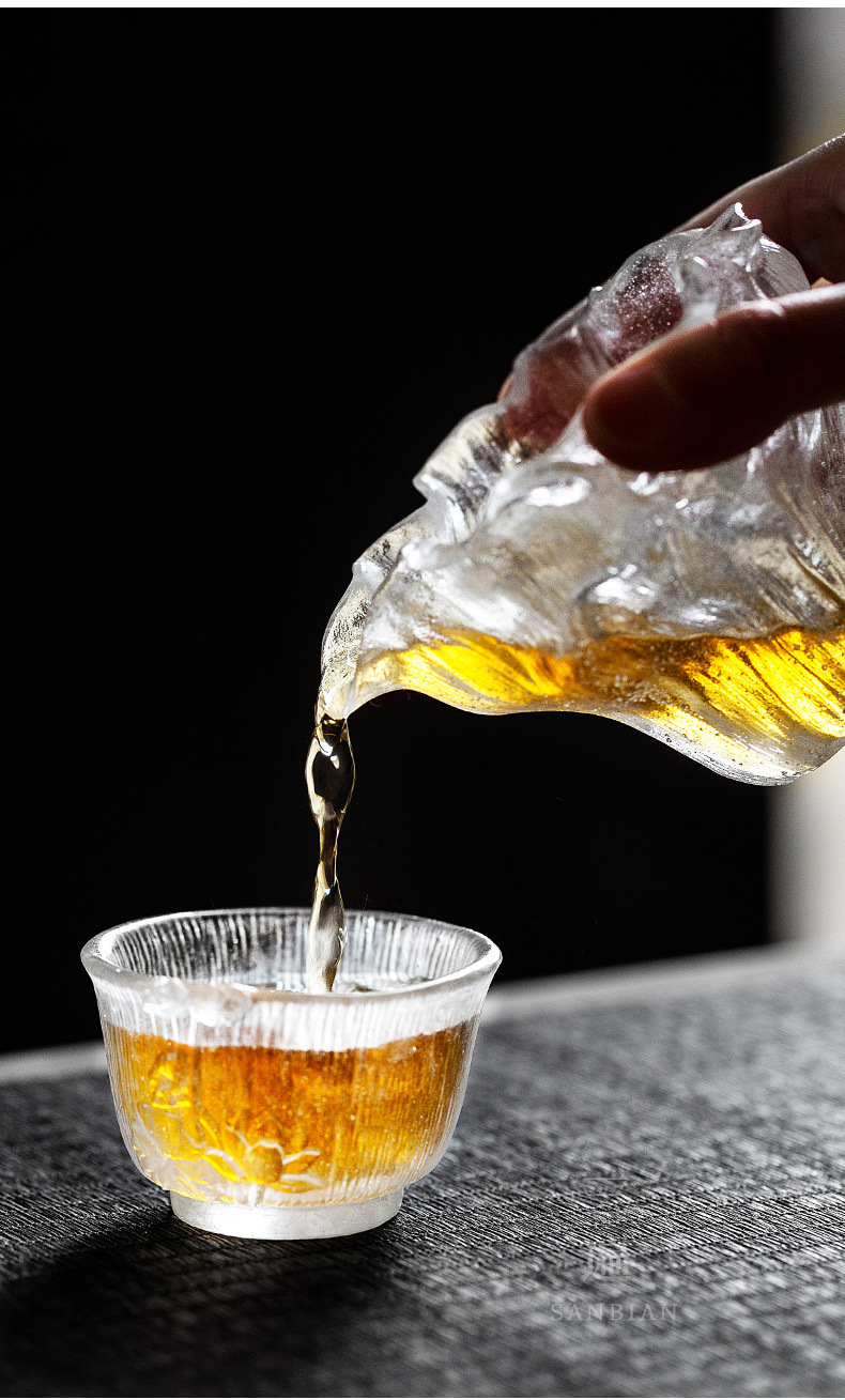 Glass Lotus Cup_11.jpg