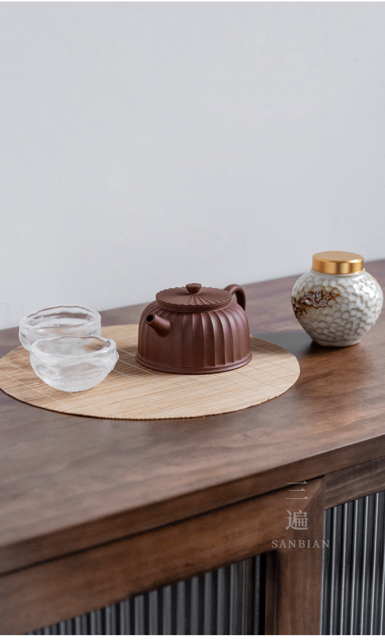 Purple Sand Dezhong Pot_11.jpg