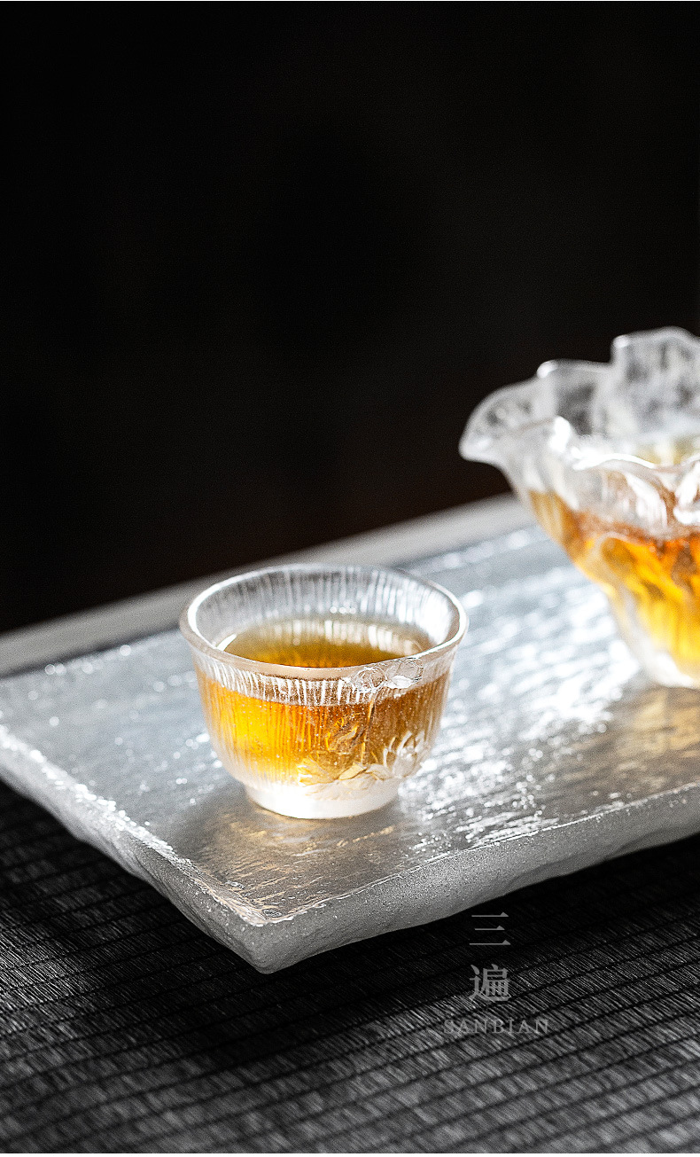 Glass Lotus Cup_06.jpg