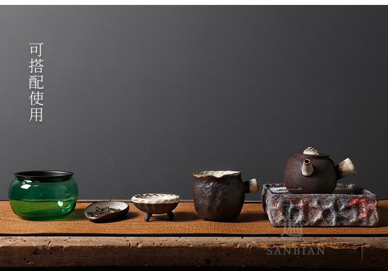 Hand-Held Teapot_09.jpg