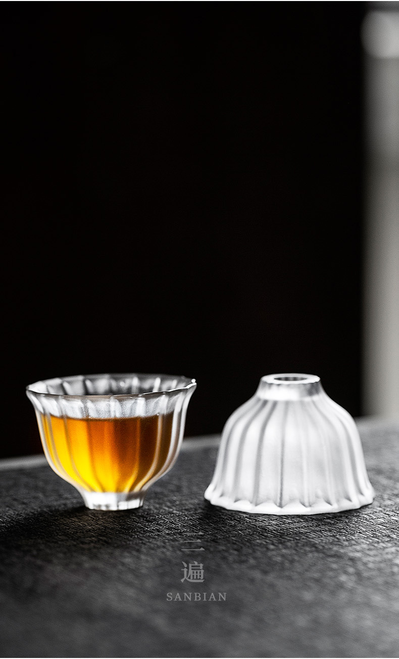 Glass Tea Cup_01_05.jpg
