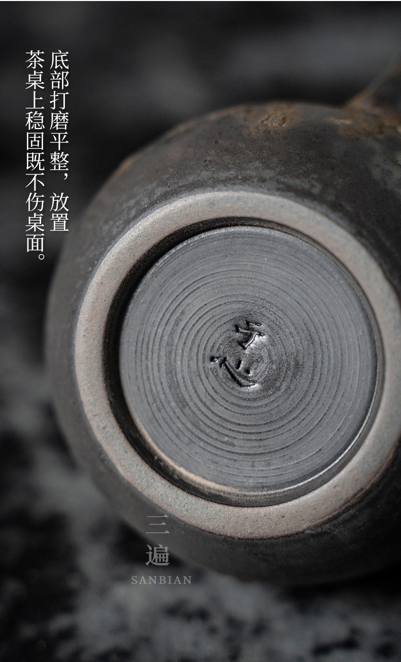 Rust Glaze Side Handle Pot_08.jpg