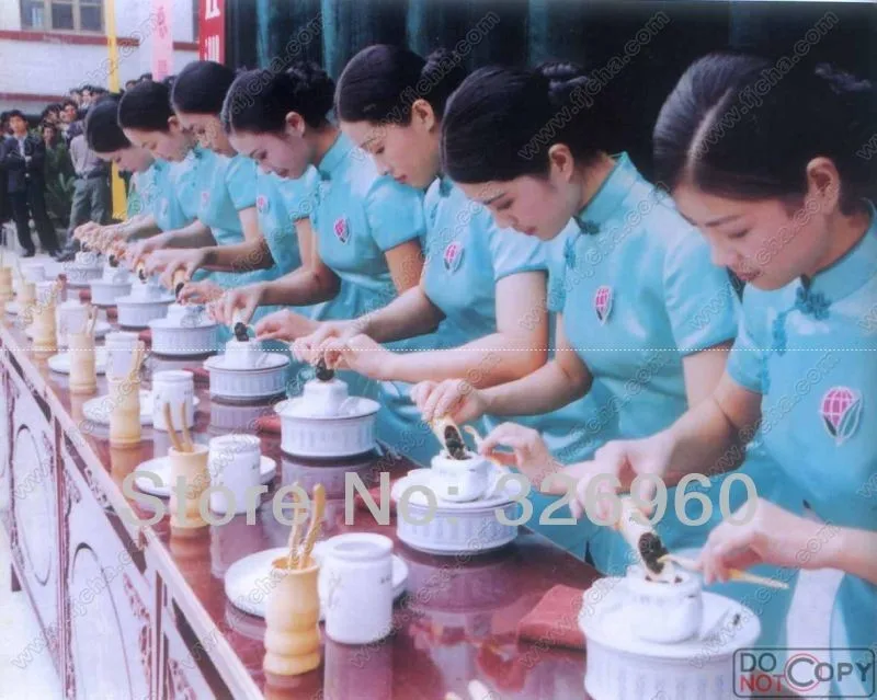  Free Free Shipping!! 2 Vacuum packages Premium Fragrant Type Traditional Chinese Milk Oolong Tea TieGuanYin Green Tea Milk Tea 250 