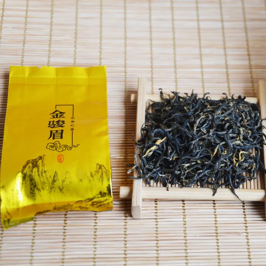 2020 New 125g Sachet 25 Small Bags China Black Tea Wuyishan Gold Junmei Longan Incense Good Tea Jinjunmei Sale