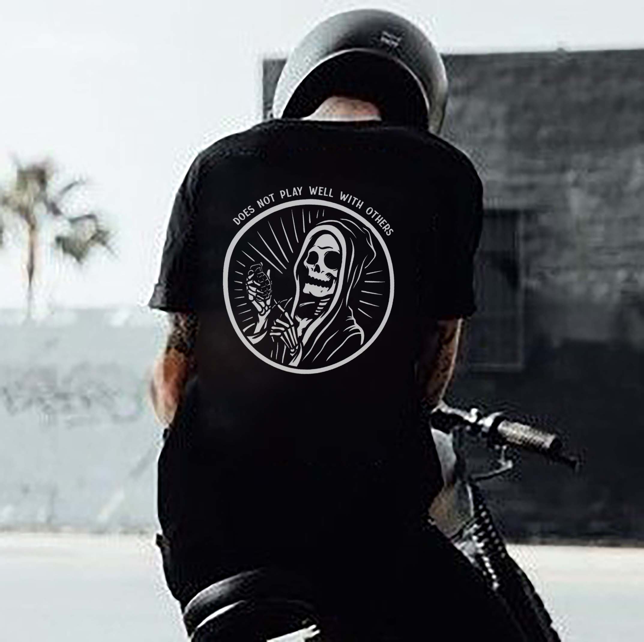 Does Not Play Well With Others Printed Men's T-shirt