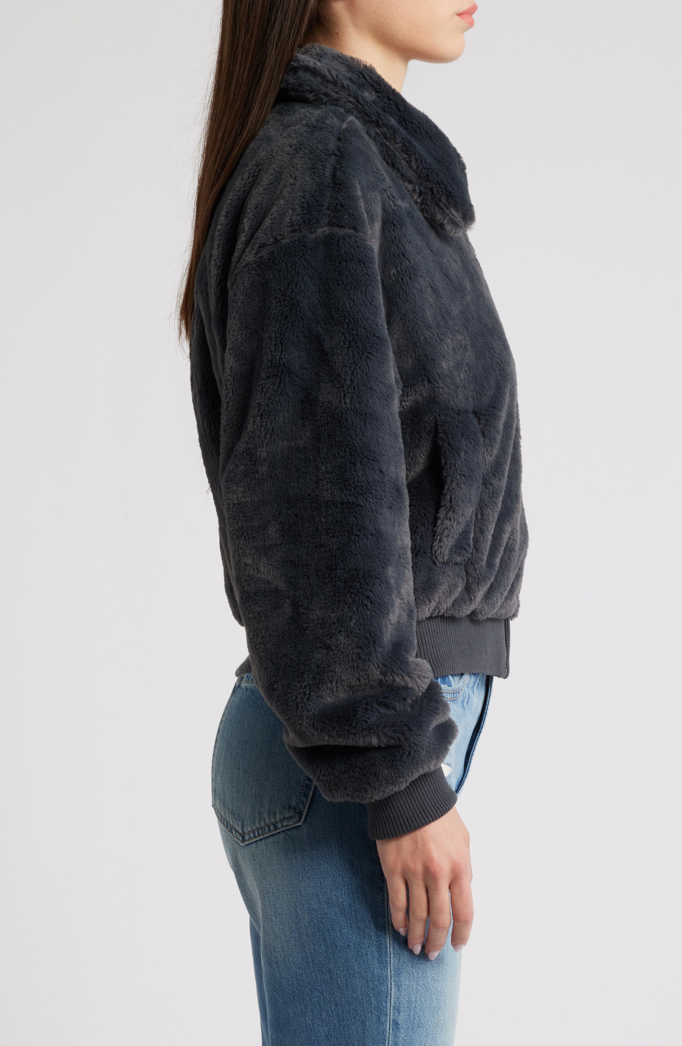 New Women's Faux Fur Jacket