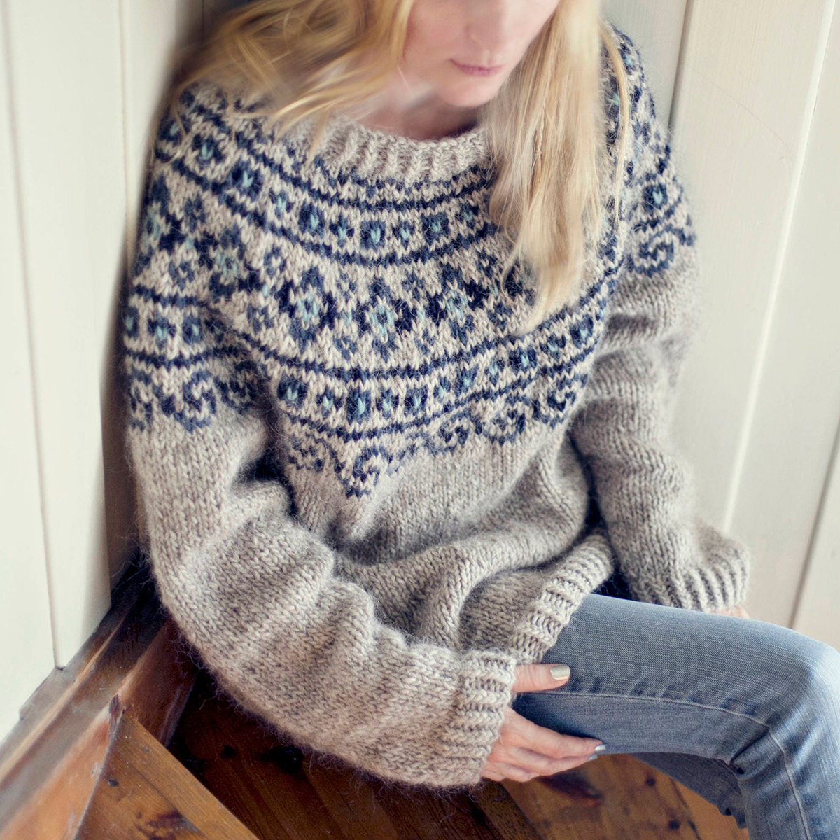 Vintage Beautiful Norwegian Knit Jacquard Crew Neck Sweater(Unisex)