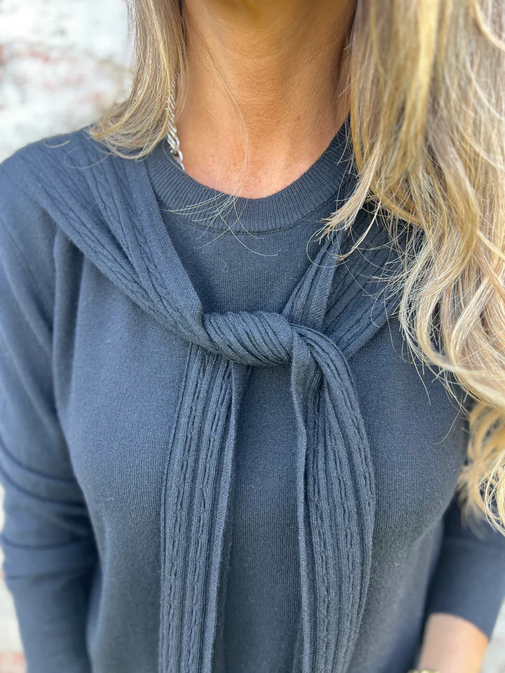 CLEARANCE SALE🔥Scarf-Collar Knit Sweater 