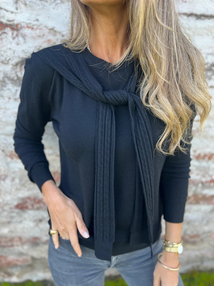 CLEARANCE SALE🔥Scarf-Collar Knit Sweater 