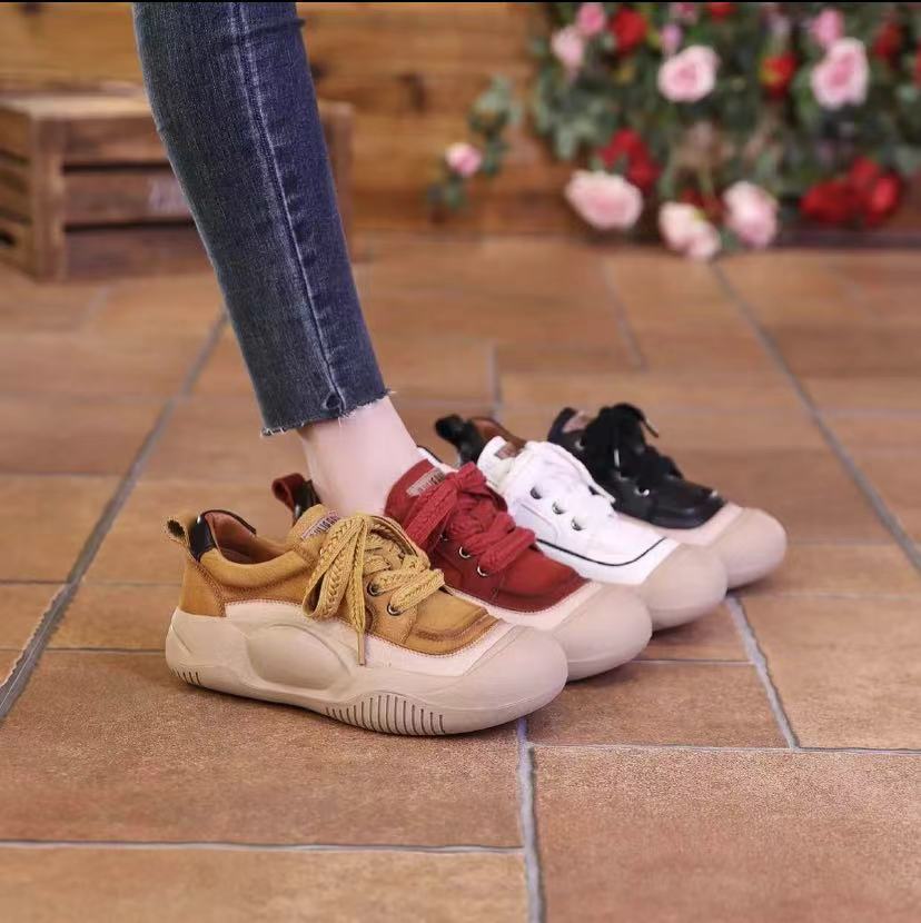 2024 Retro Genuine Leather Women's Shoes Light Sports Casual Shoes