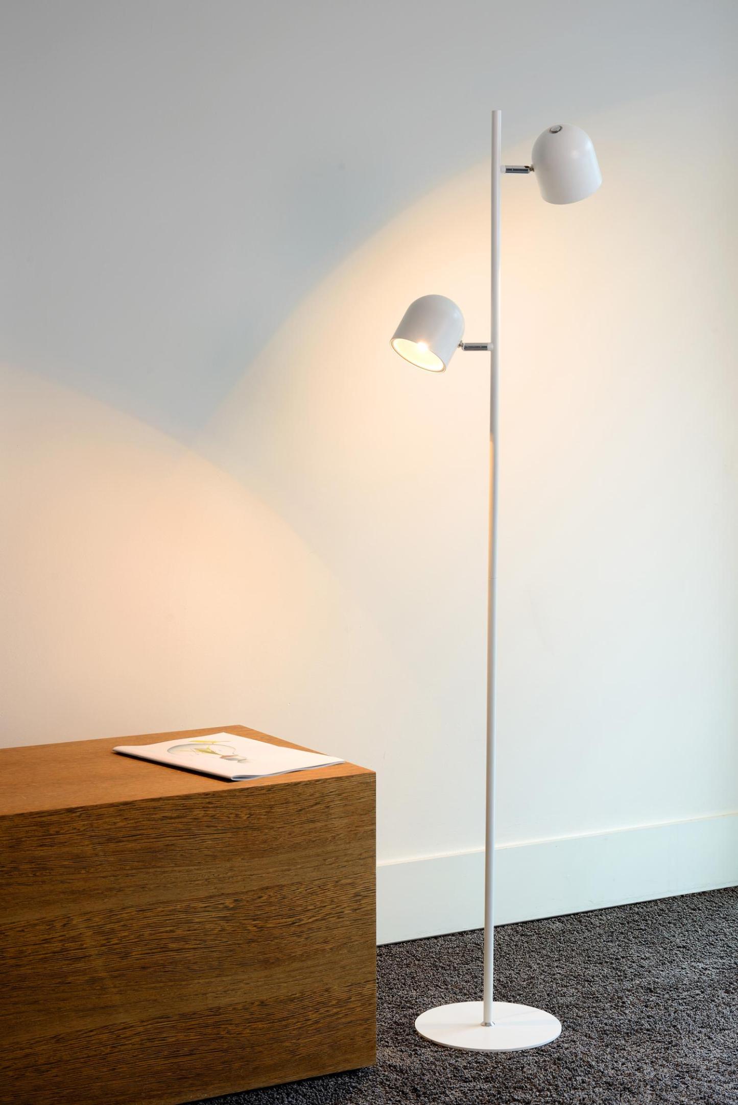 Skanska Floor Lamp - Matt Black
