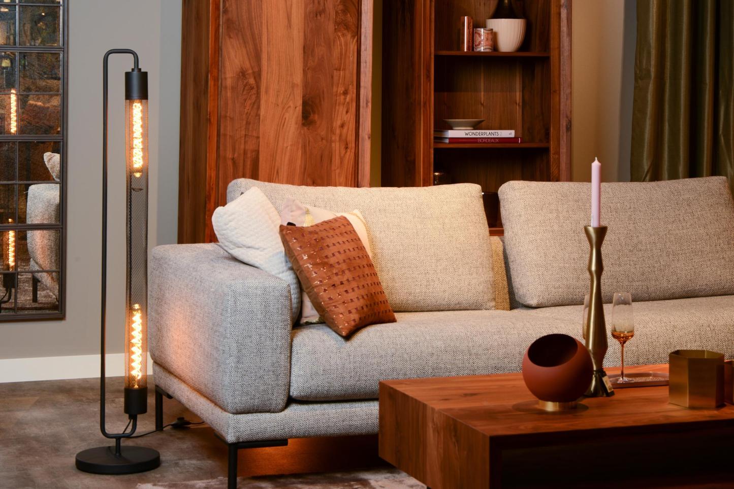 Calixt Floor Lamp - Matt Black