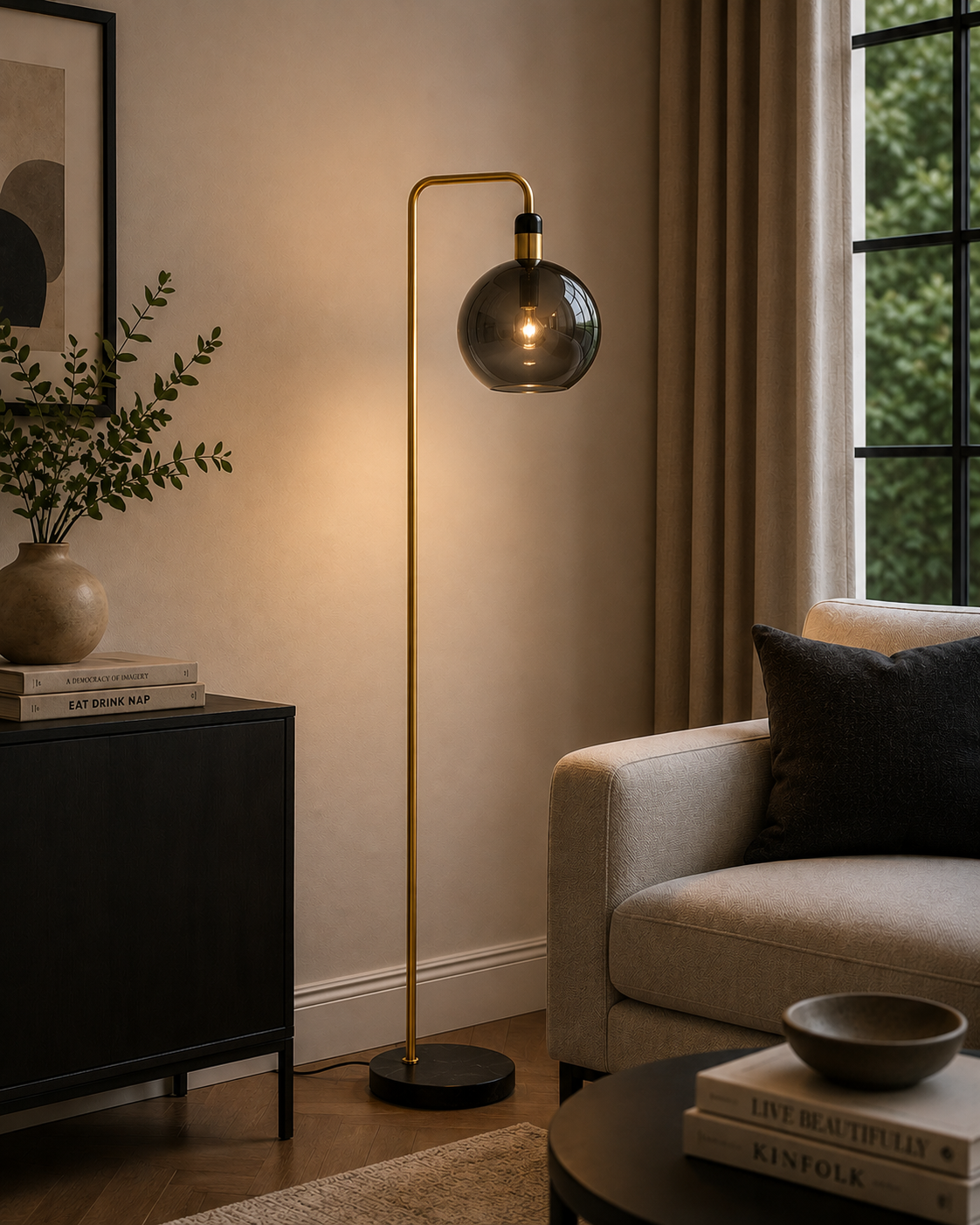 Julius Floor Lamp