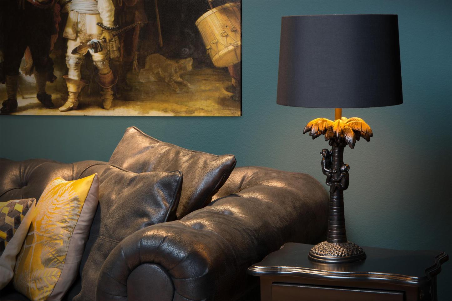 Coconut Table Lamp - Patterned Gold/Matt Black