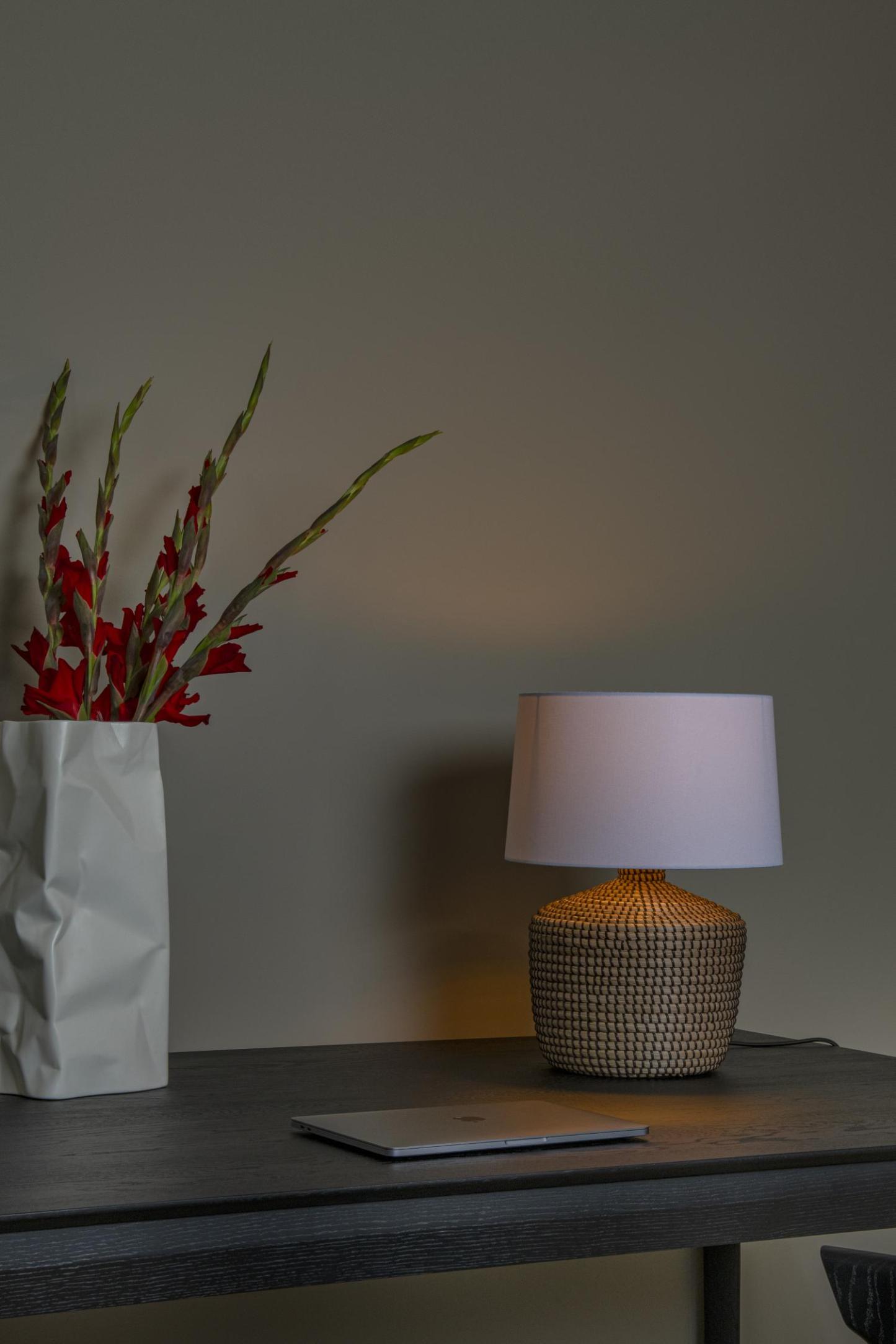 Ambala Table Lamp - Natural Seagrass/White