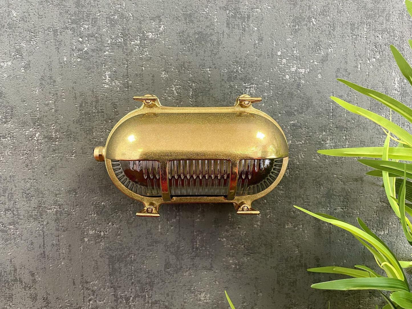 Maris Outdoor Wall Light - 110mm Depth