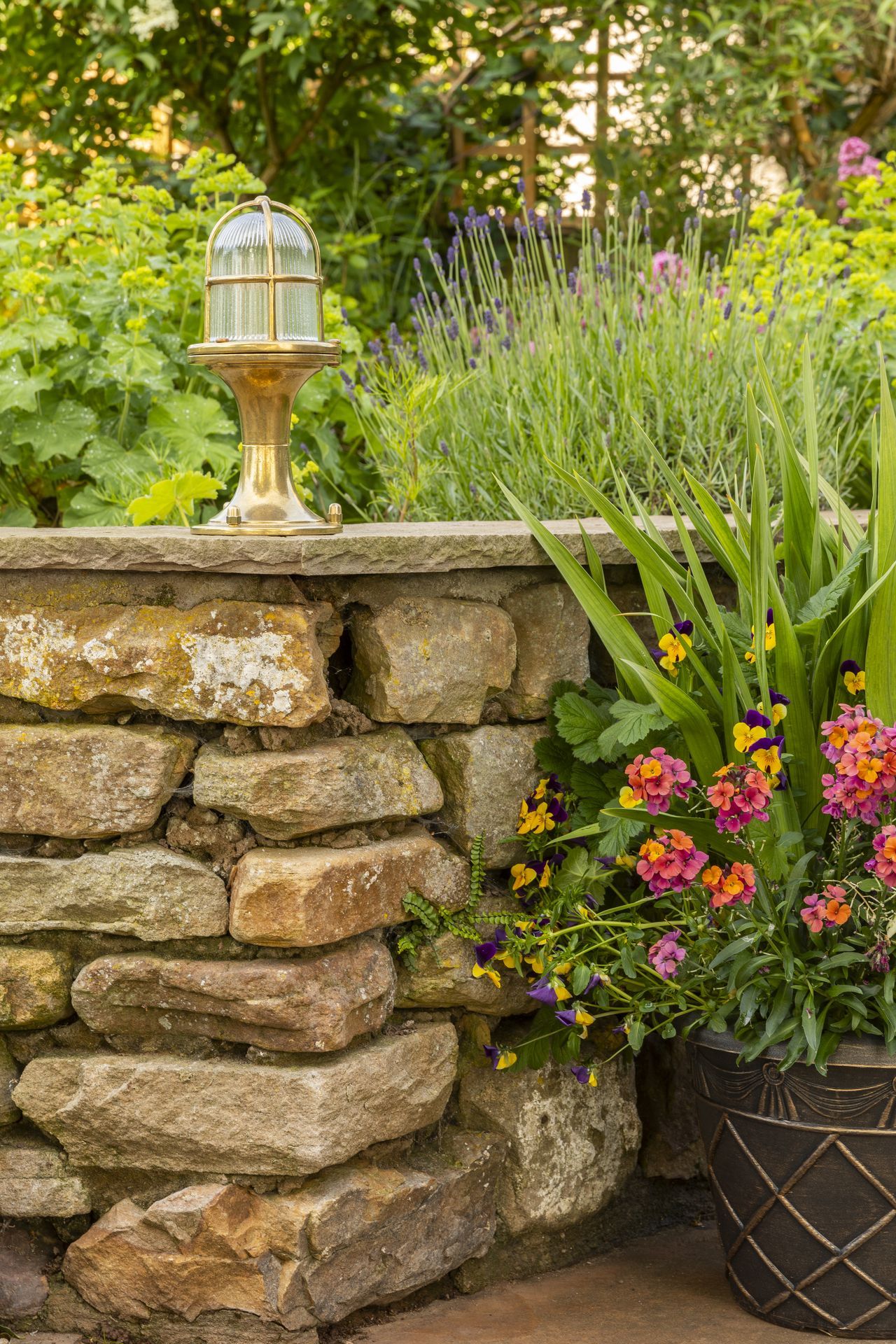 Ebro Outdoor Pedestal Light - 250mm Height