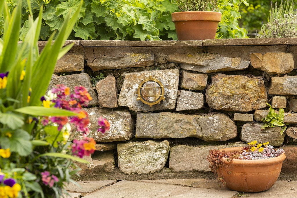 Porto Outdoor Wall Light With Bars - 140mm Diameter