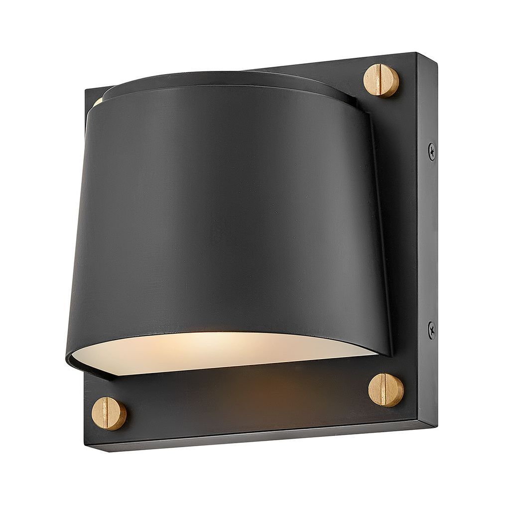 Scout Wall Light
