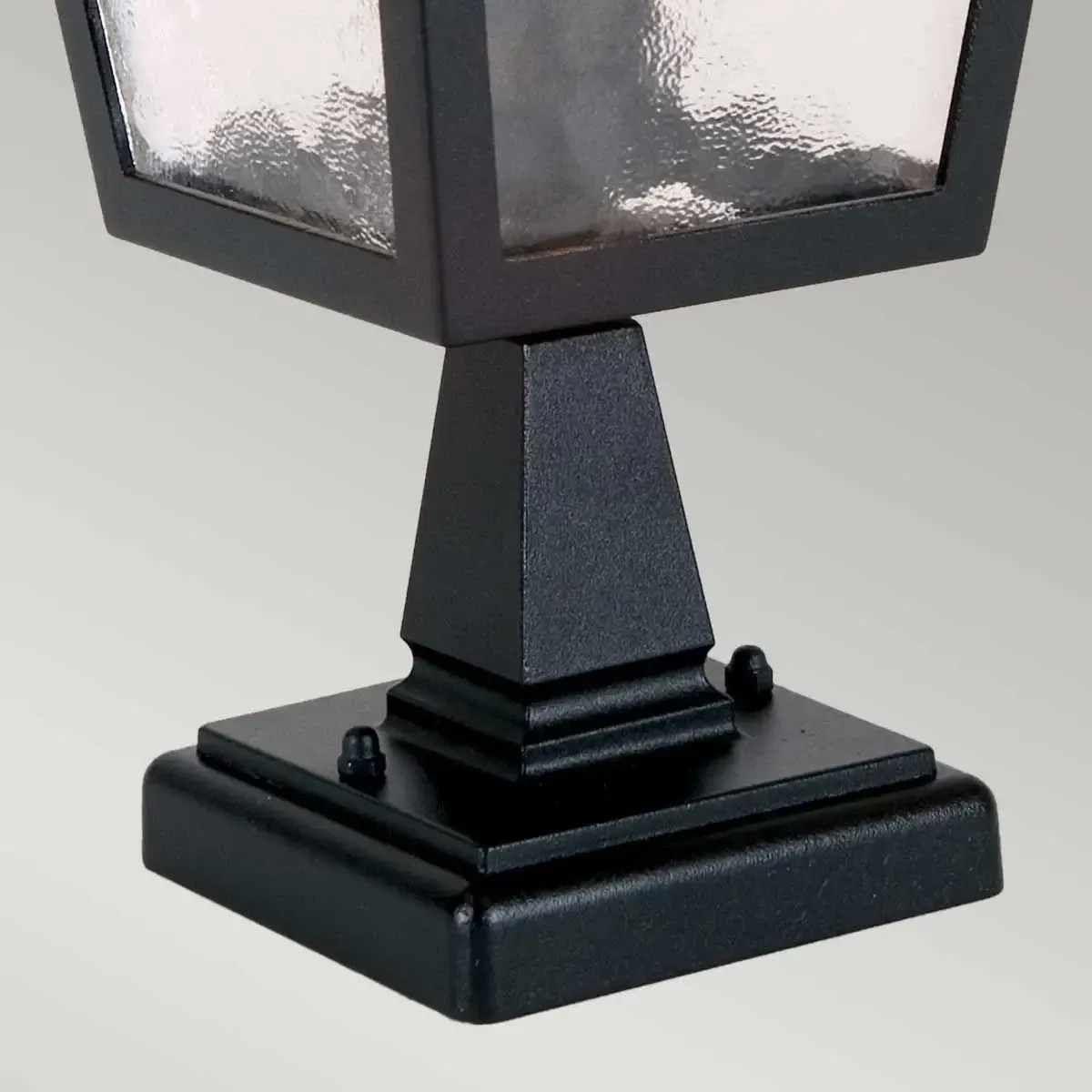 York Pedestal Light