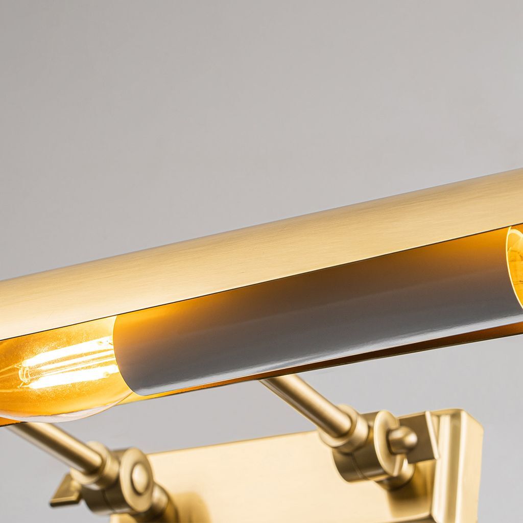 Winchfield Picture Light