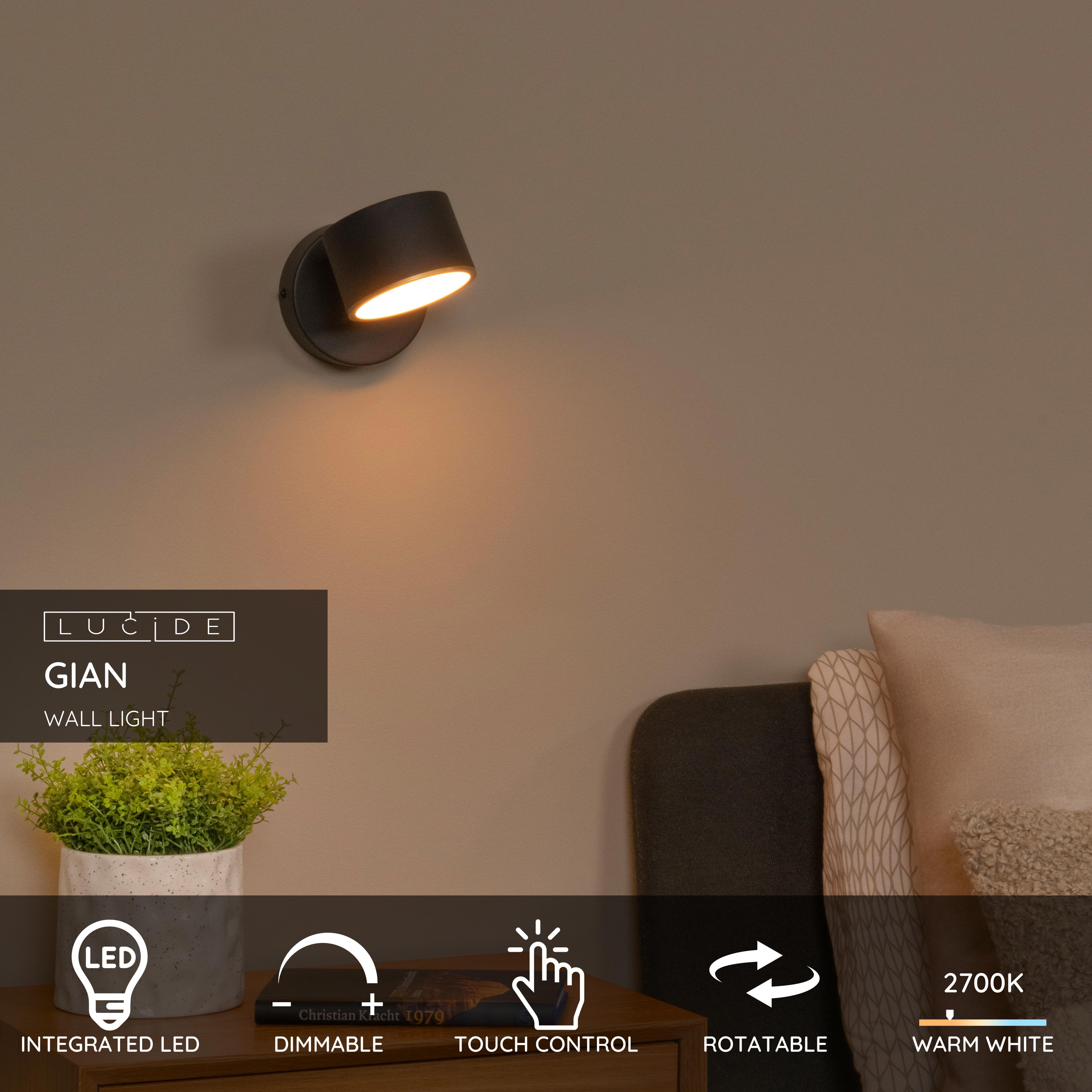 Gian Floor Lamp - Matt Black/Opal