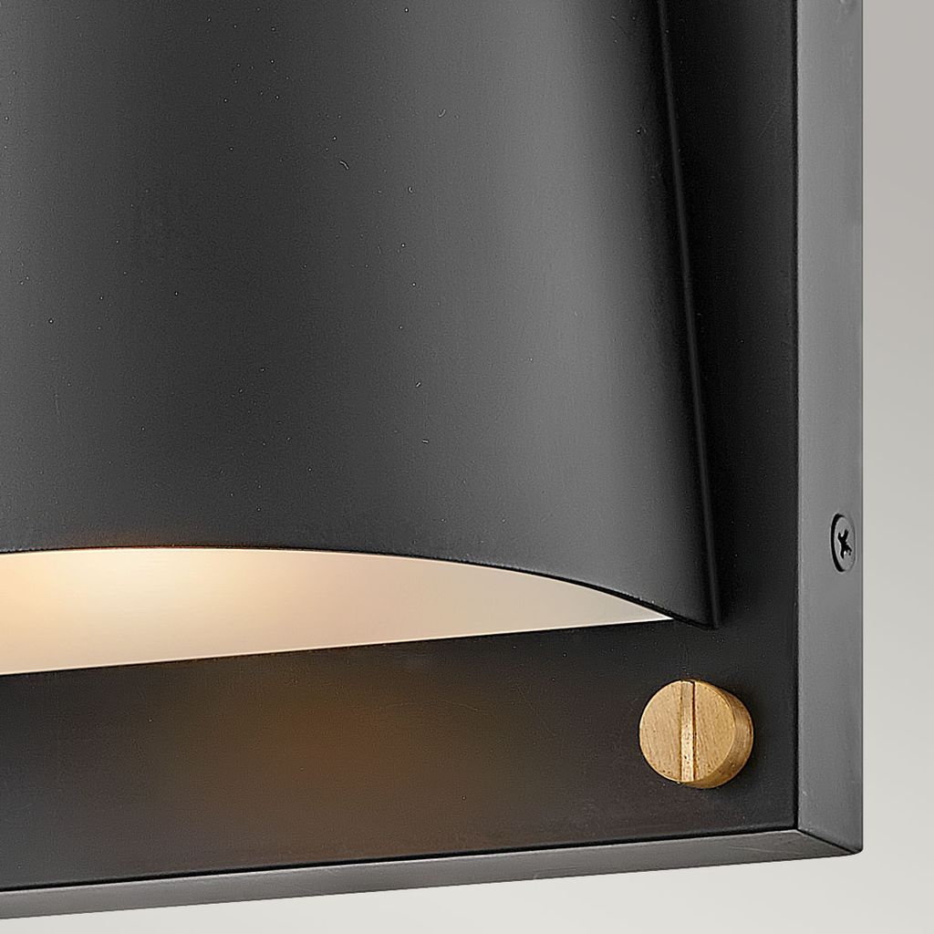 Scout Wall Light