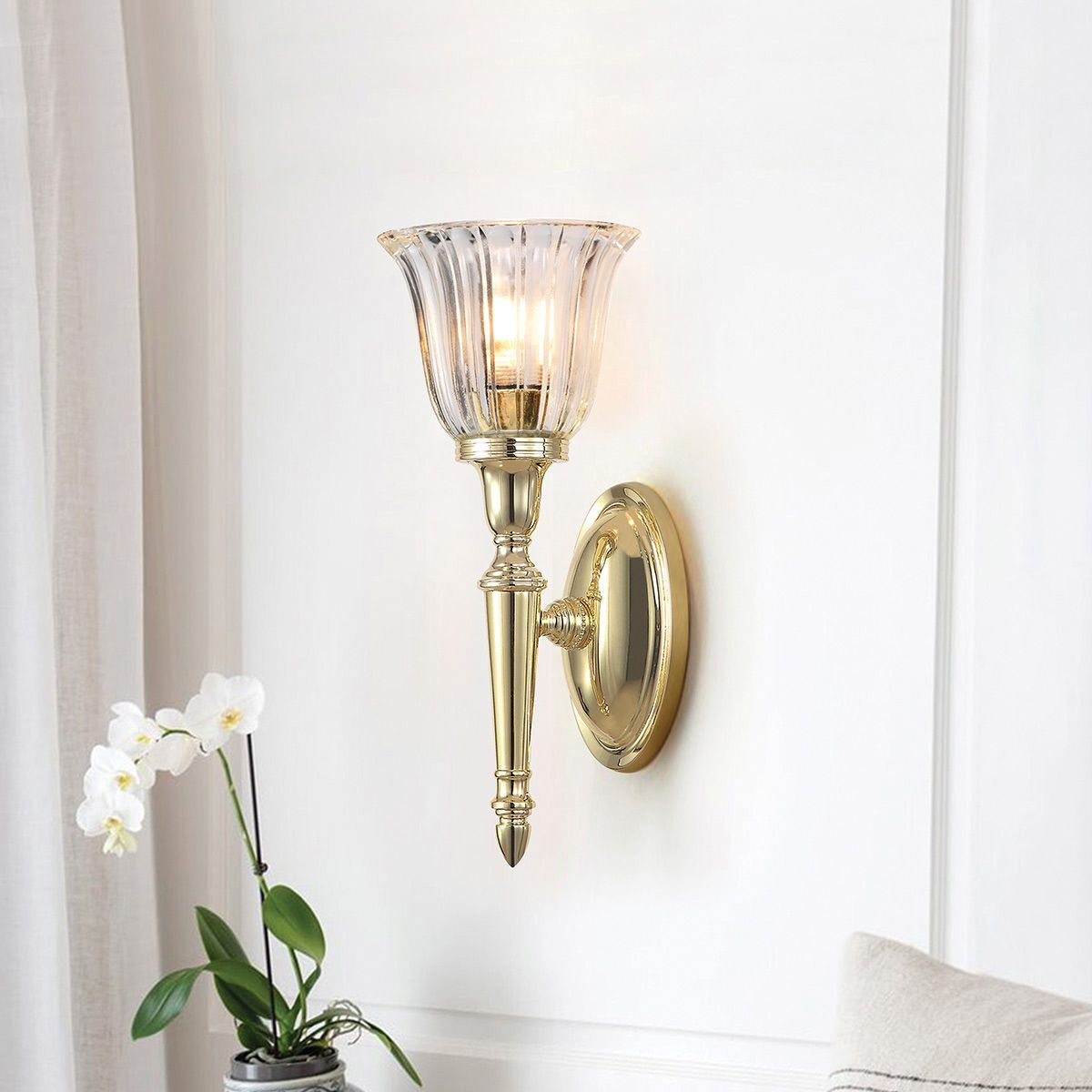 Dryden Wall Light