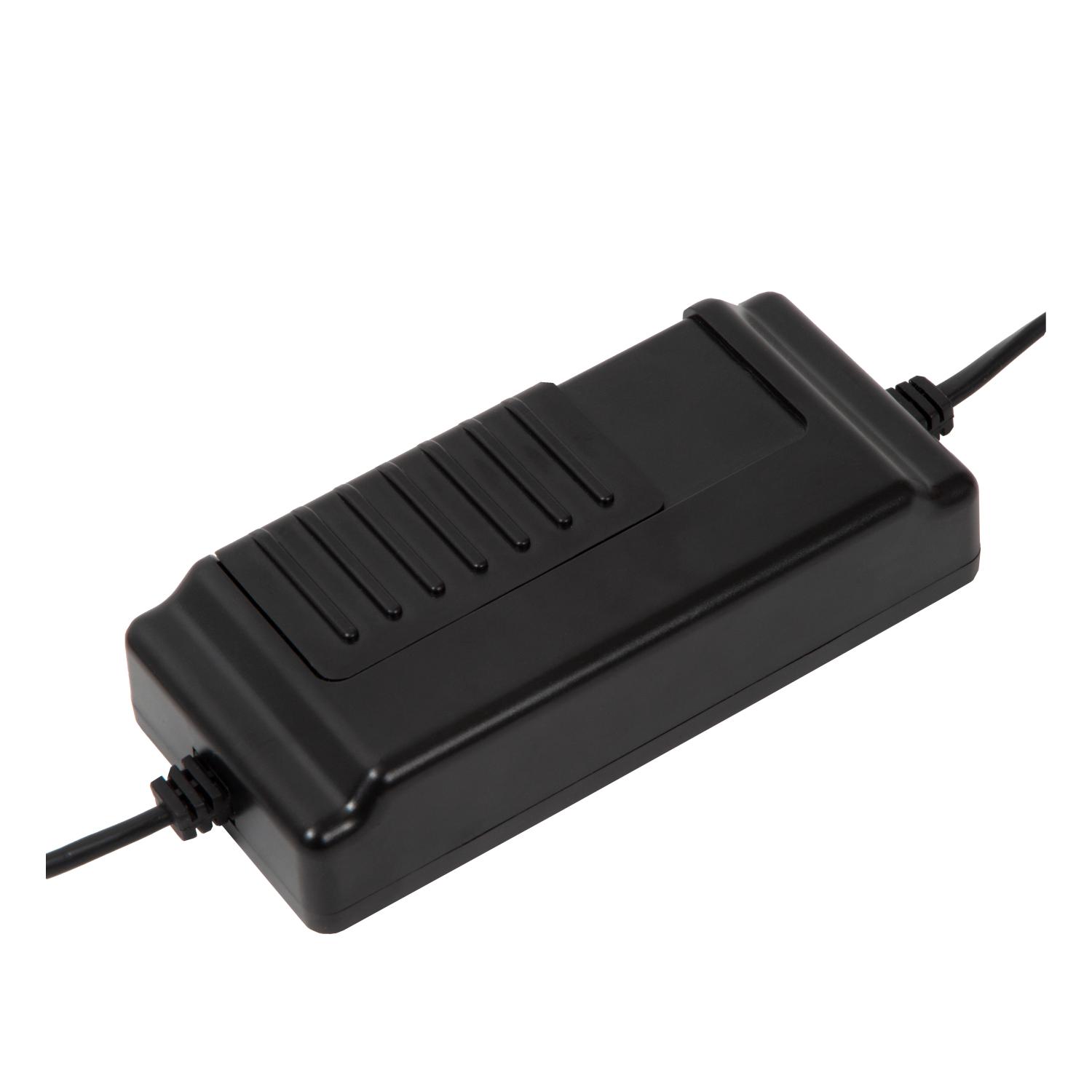 Sardana Floor Lamp - Matt Gold/Opal