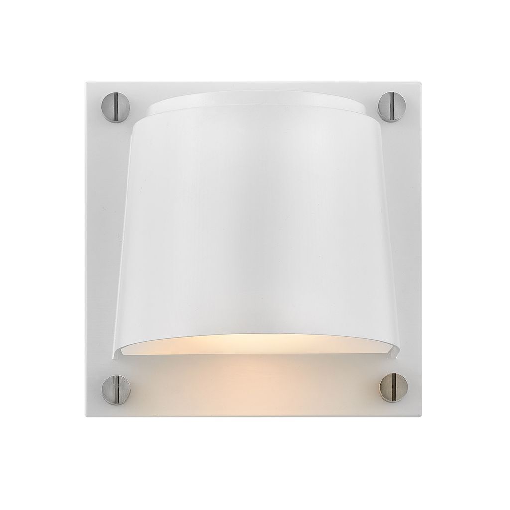 Scout Wall Light