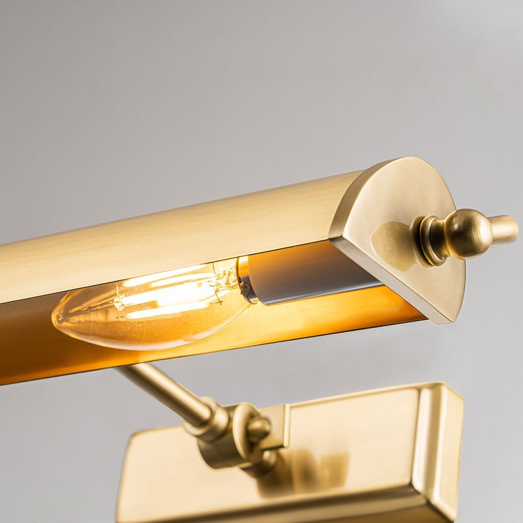 Winchfield Picture Light