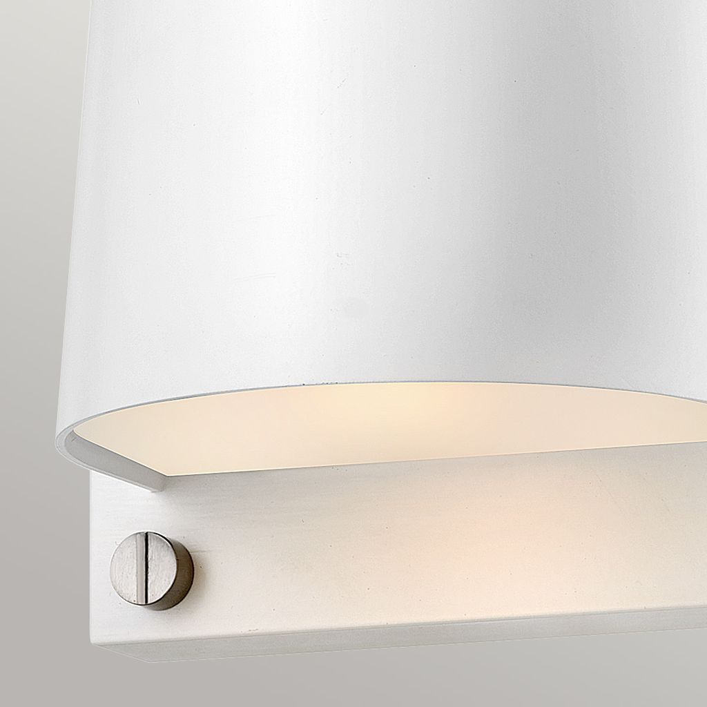 Scout Wall Light