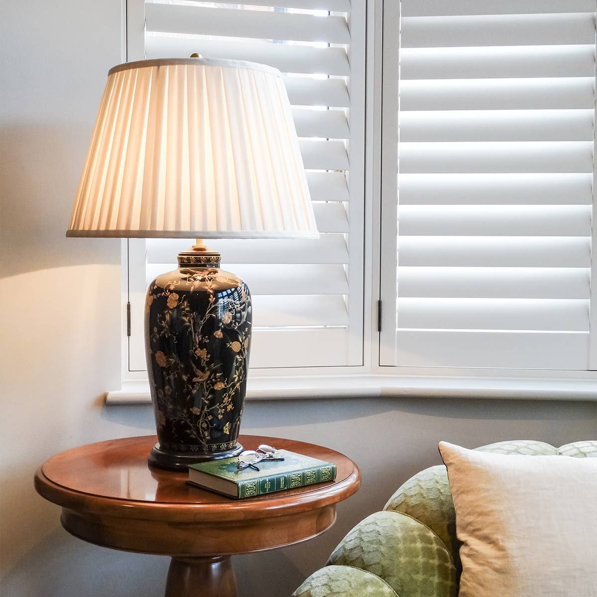 Black Birds - Table Lamp - Ambient Table Lamp