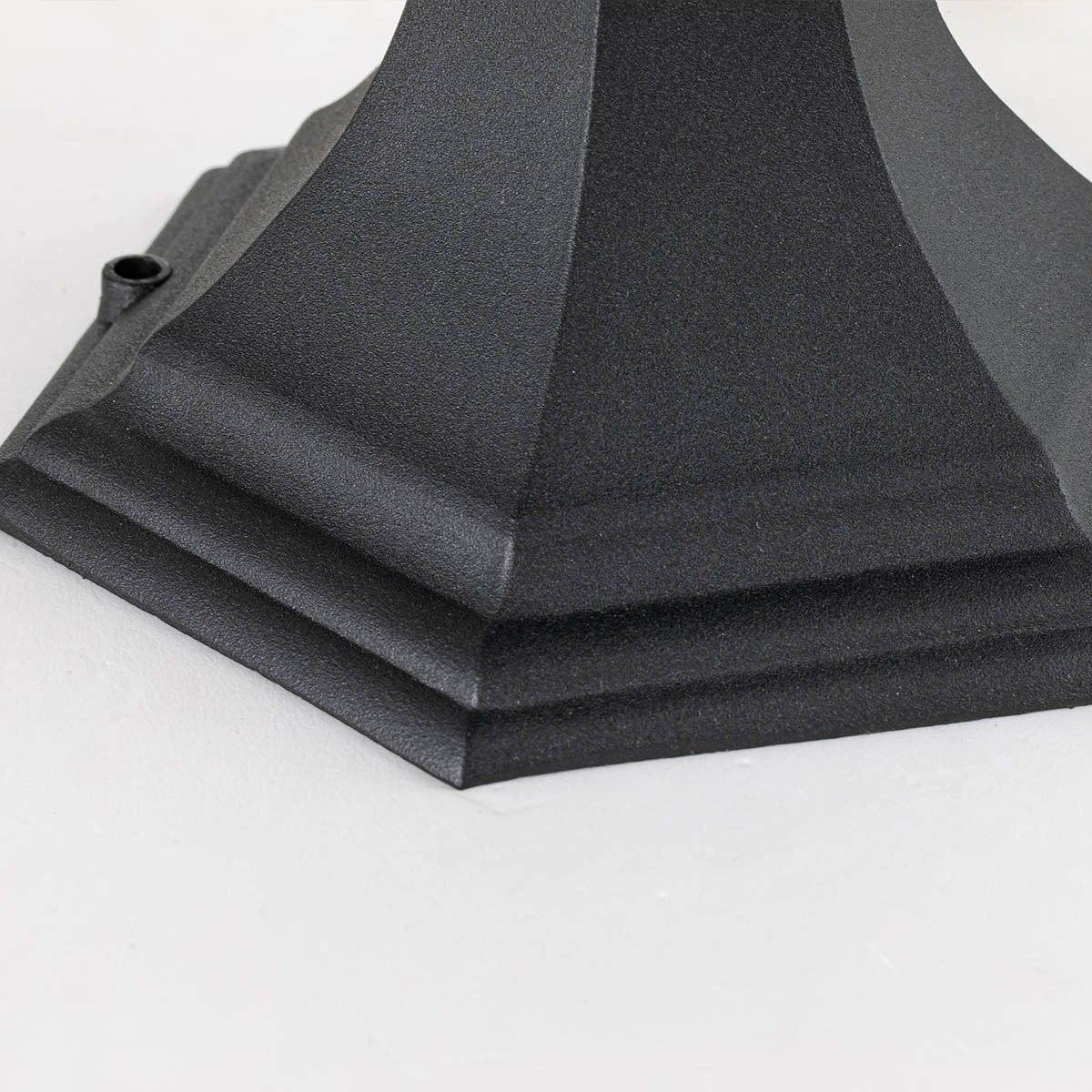 Bayview Pedestal Light
