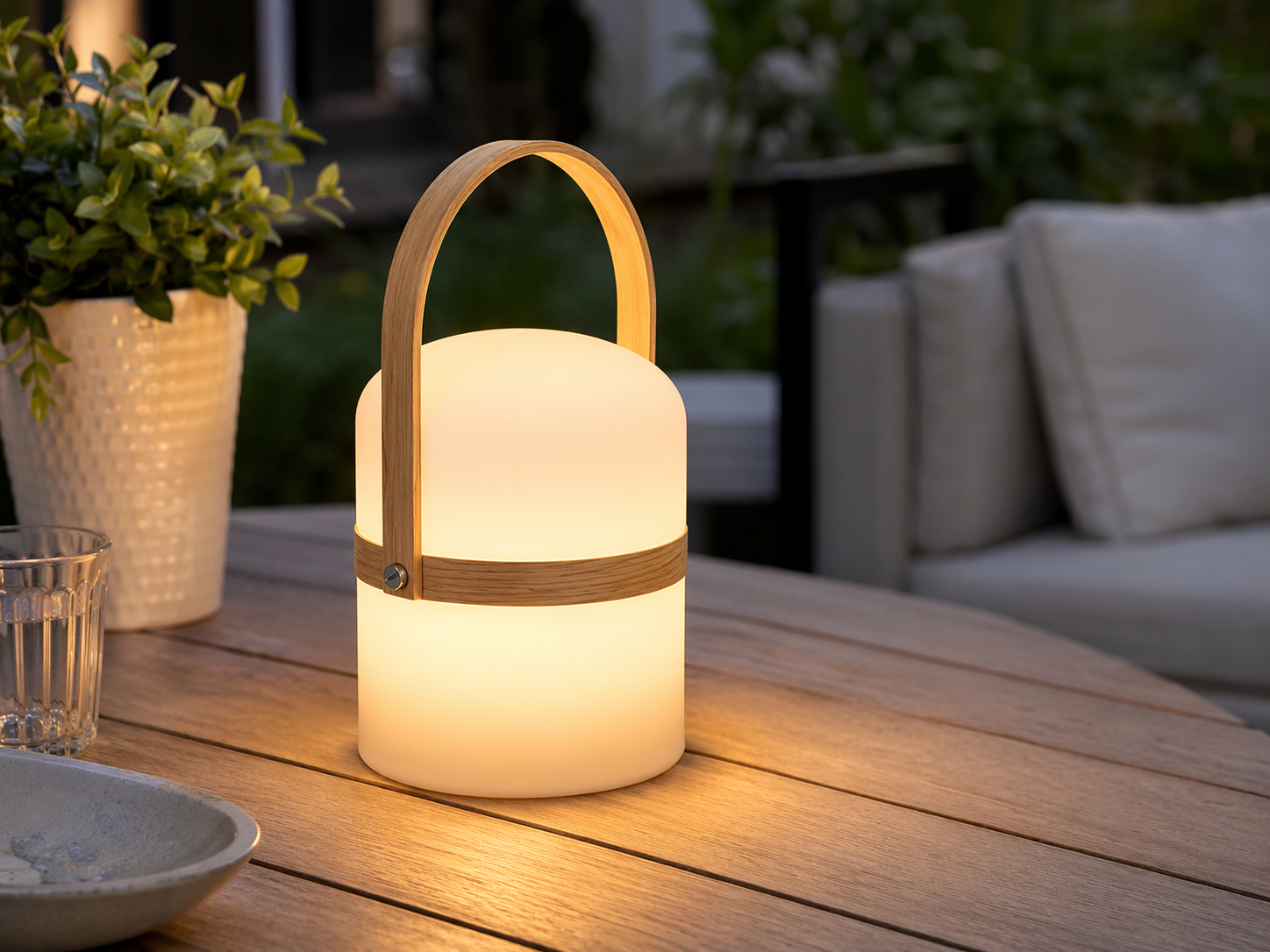 Joe Outdoor Portable Light - Rechargeable