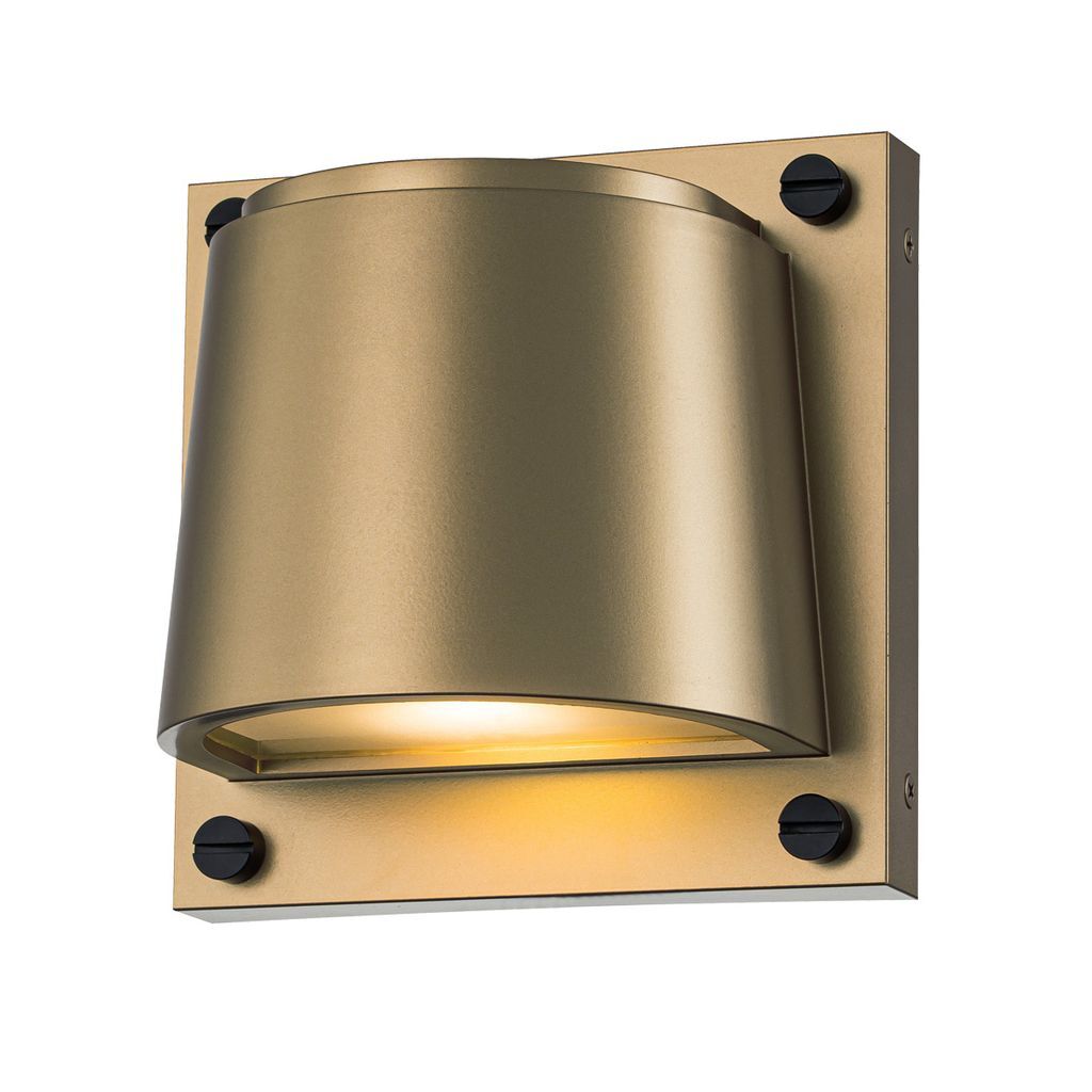 Scout Wall Light