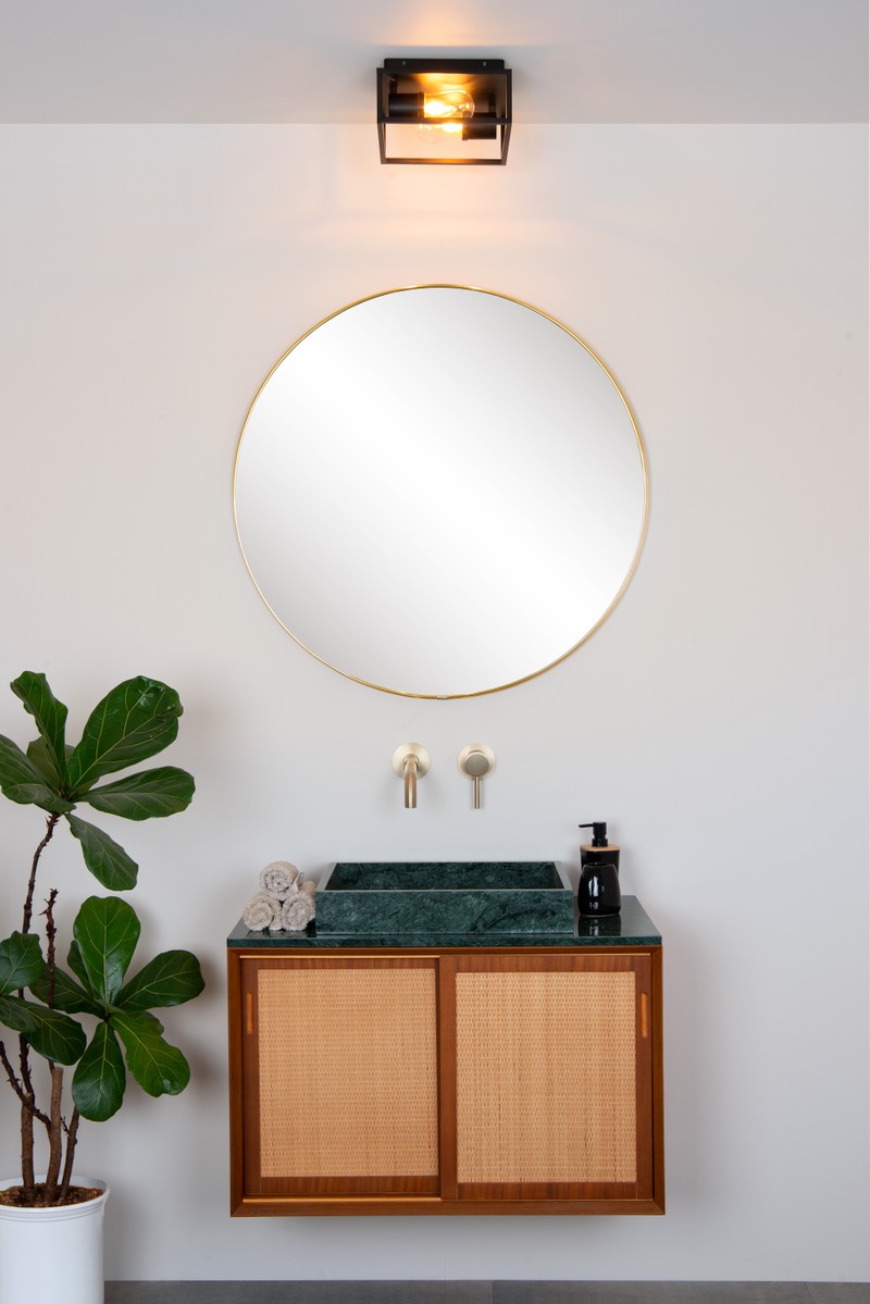 Main image for CARLYN