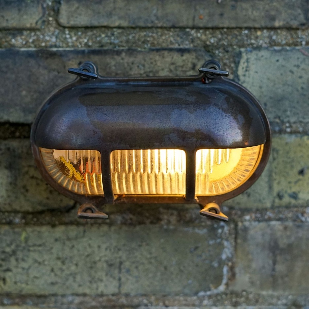 Maris Outdoor Wall Light - 110mm Depth