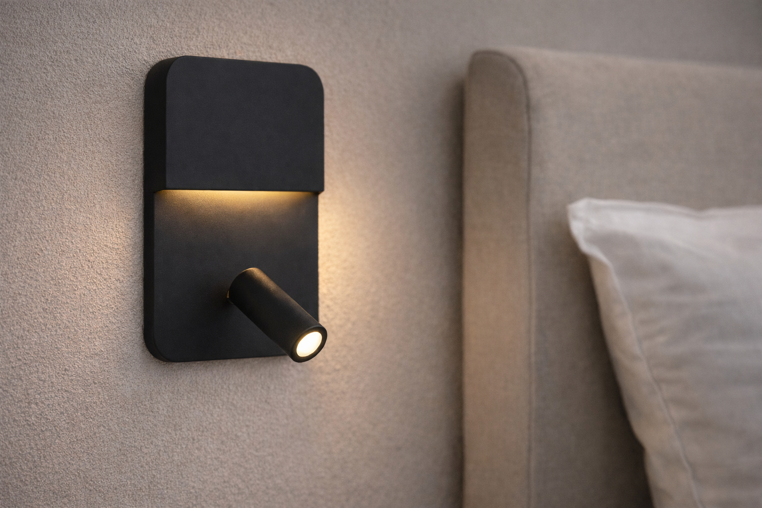 Boxer Wall/Spot Light