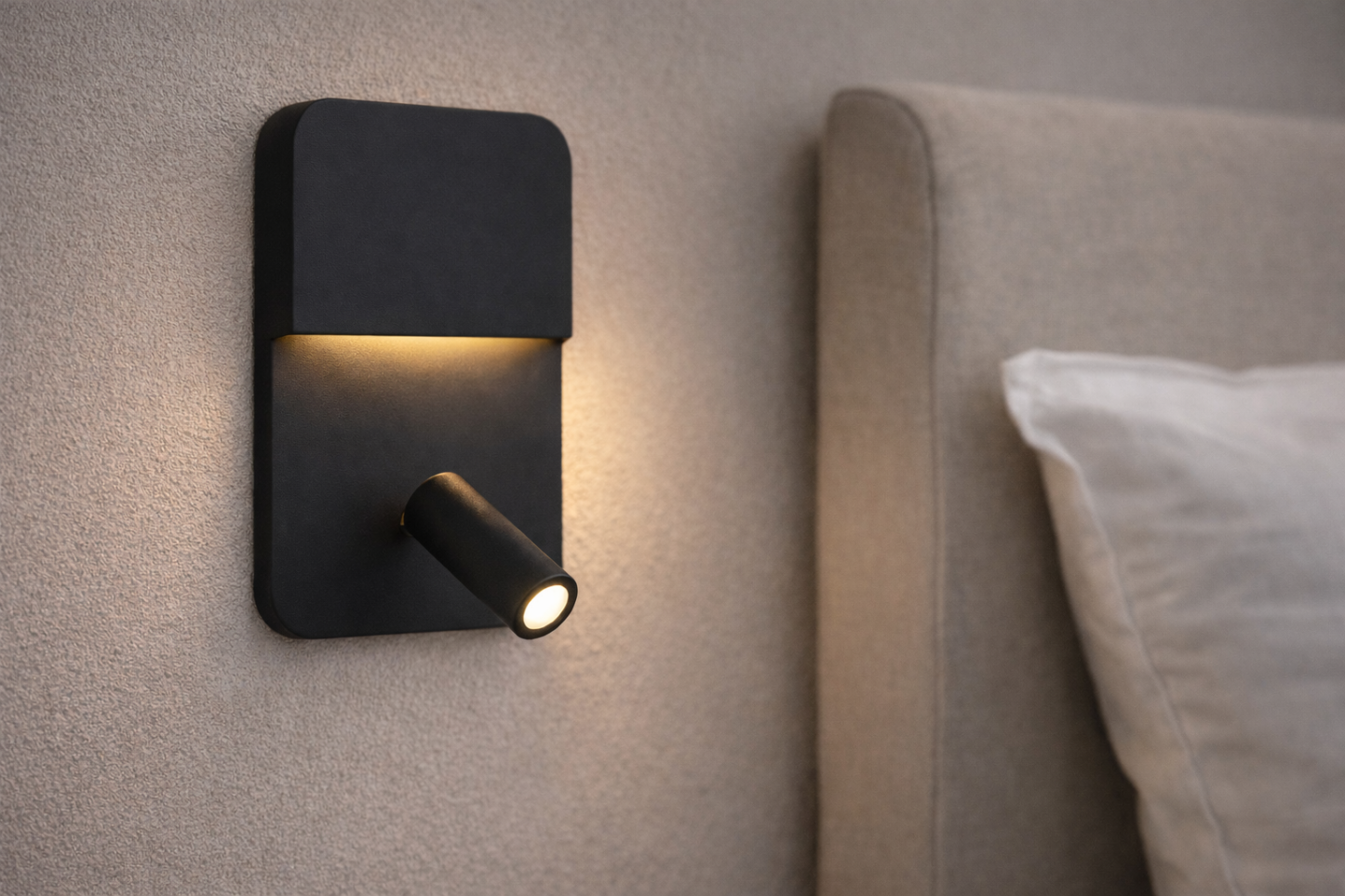 Boxer Wall/Spot Light