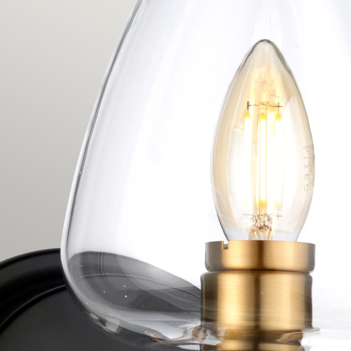 Armand Wall Light