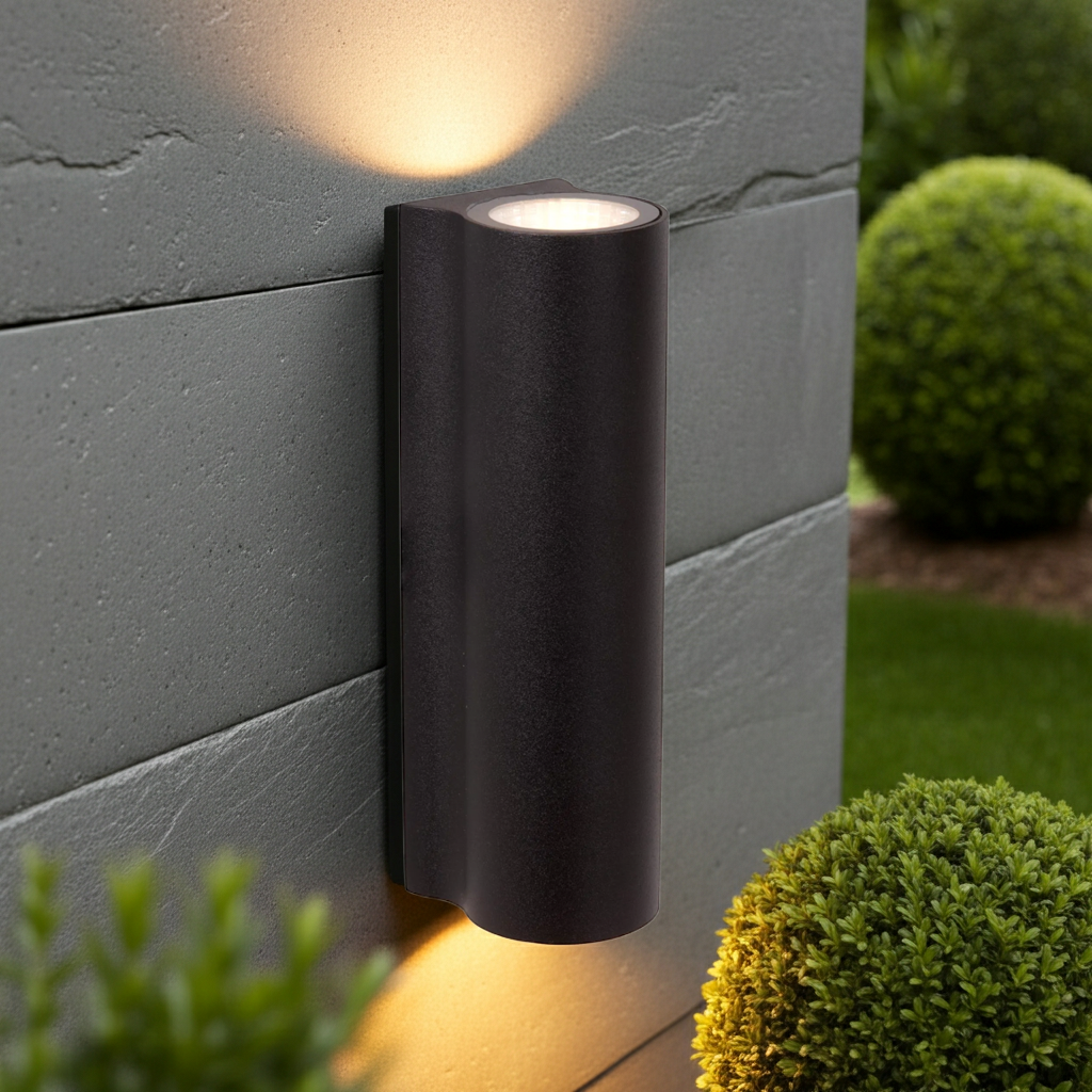 Akra Outdoor Light