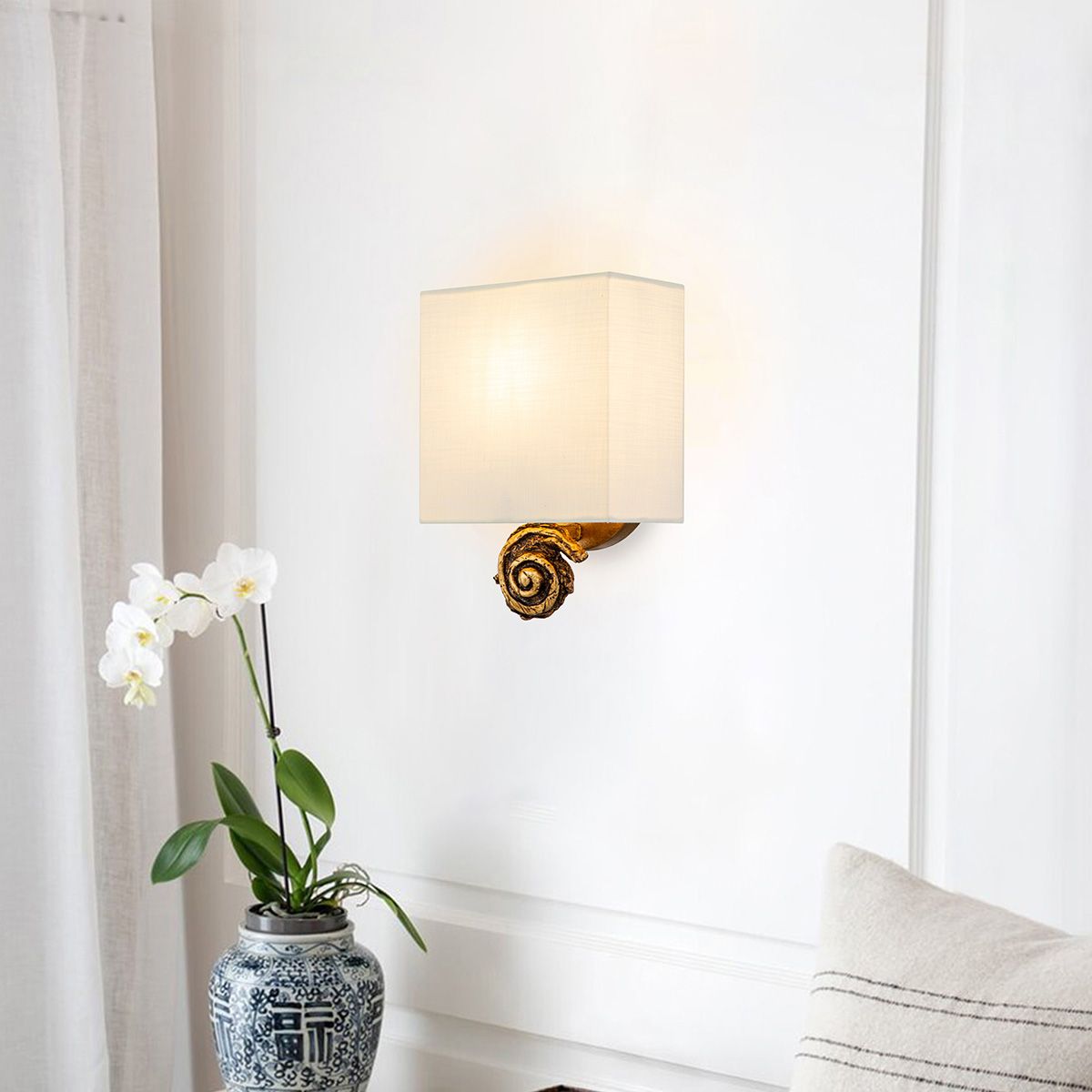 Swirl Wall Light - Small