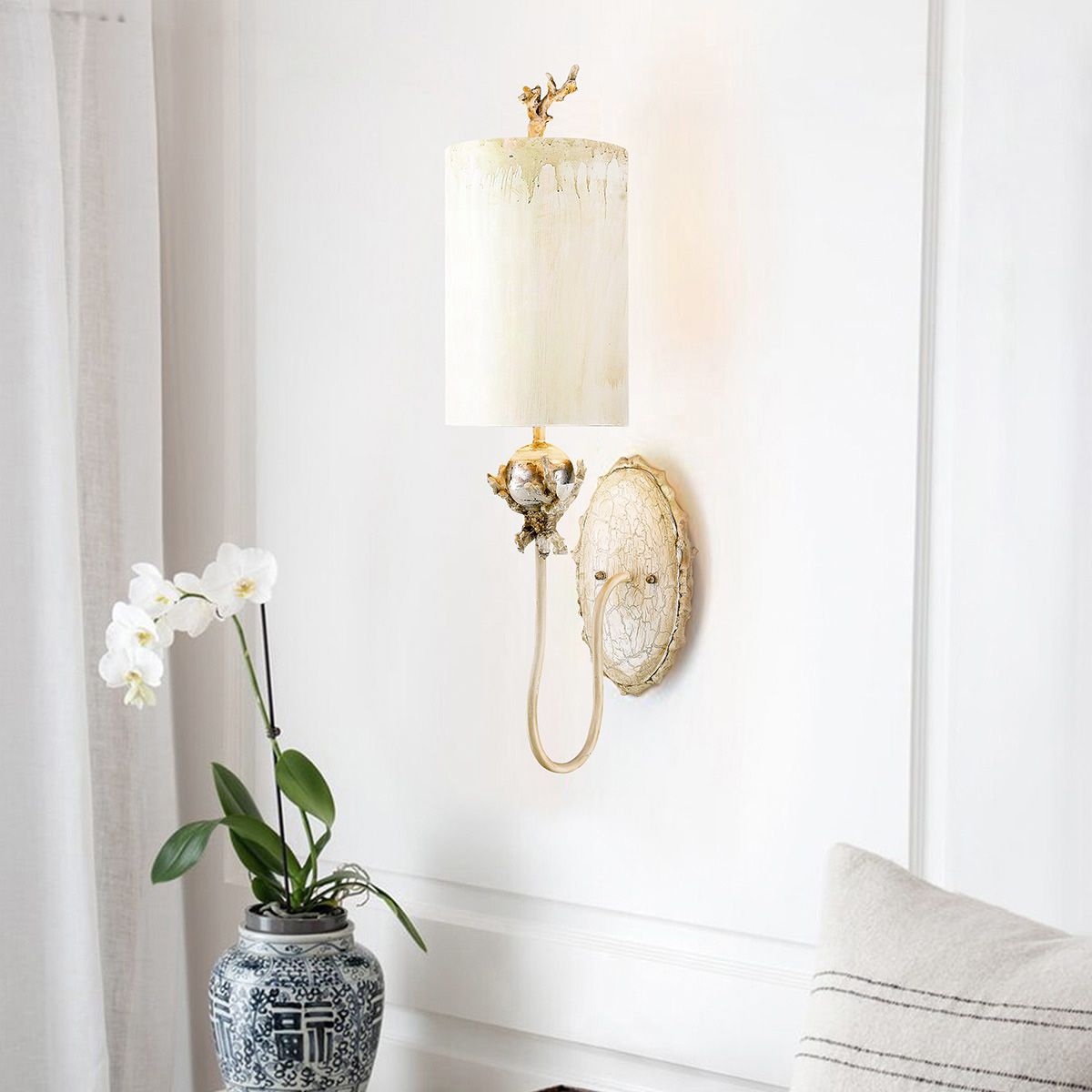 Trellis Wall Light