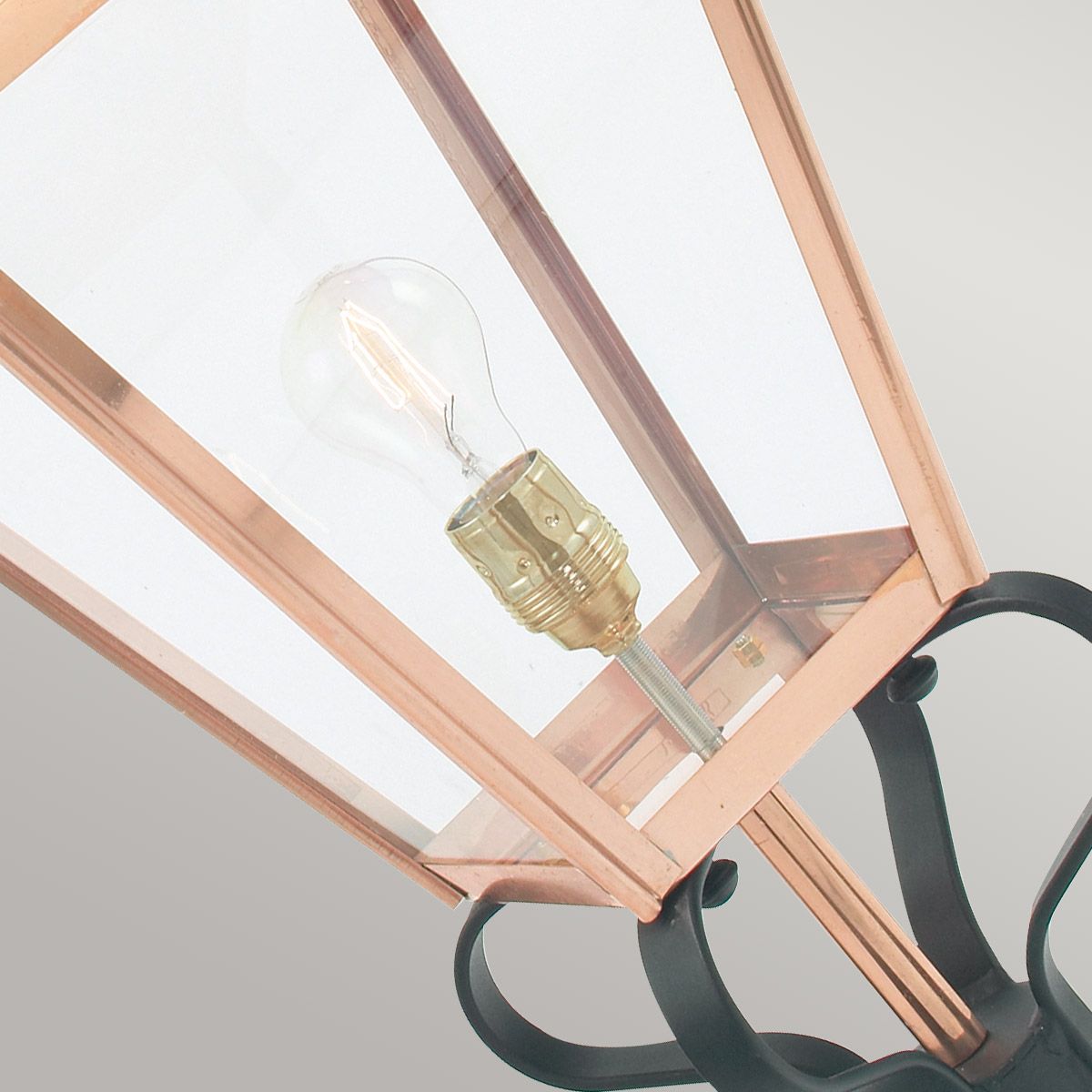 Chelsea Pedestal Light