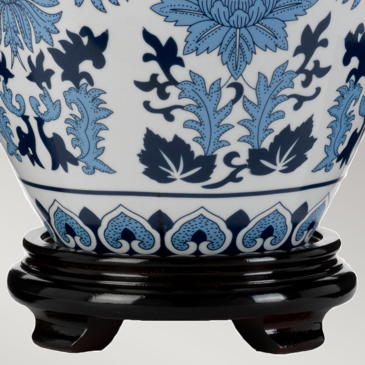 Linyi Table Lamp