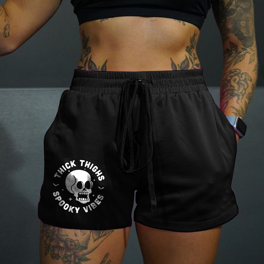 Thick Thighs Spooky Vibes Casual Women's Shorts-traneing