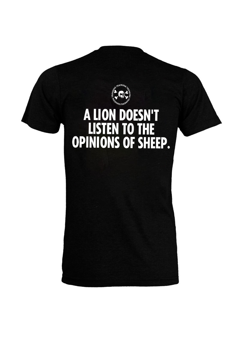 A Lion Doesn't Listen To The Opinions Of Sheep Printed Women's T-shirt-traneing